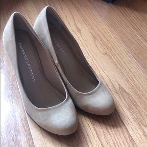 Chinese laundry tan suede heels